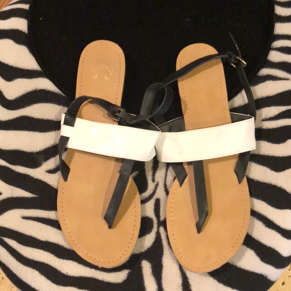 Sandal